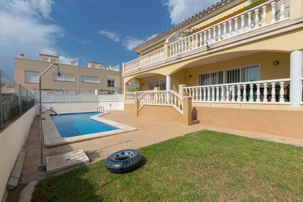 SAN CARLOS - Apartamento de dos dormitorios con piscina comunitaria Alcanar Exterior foto